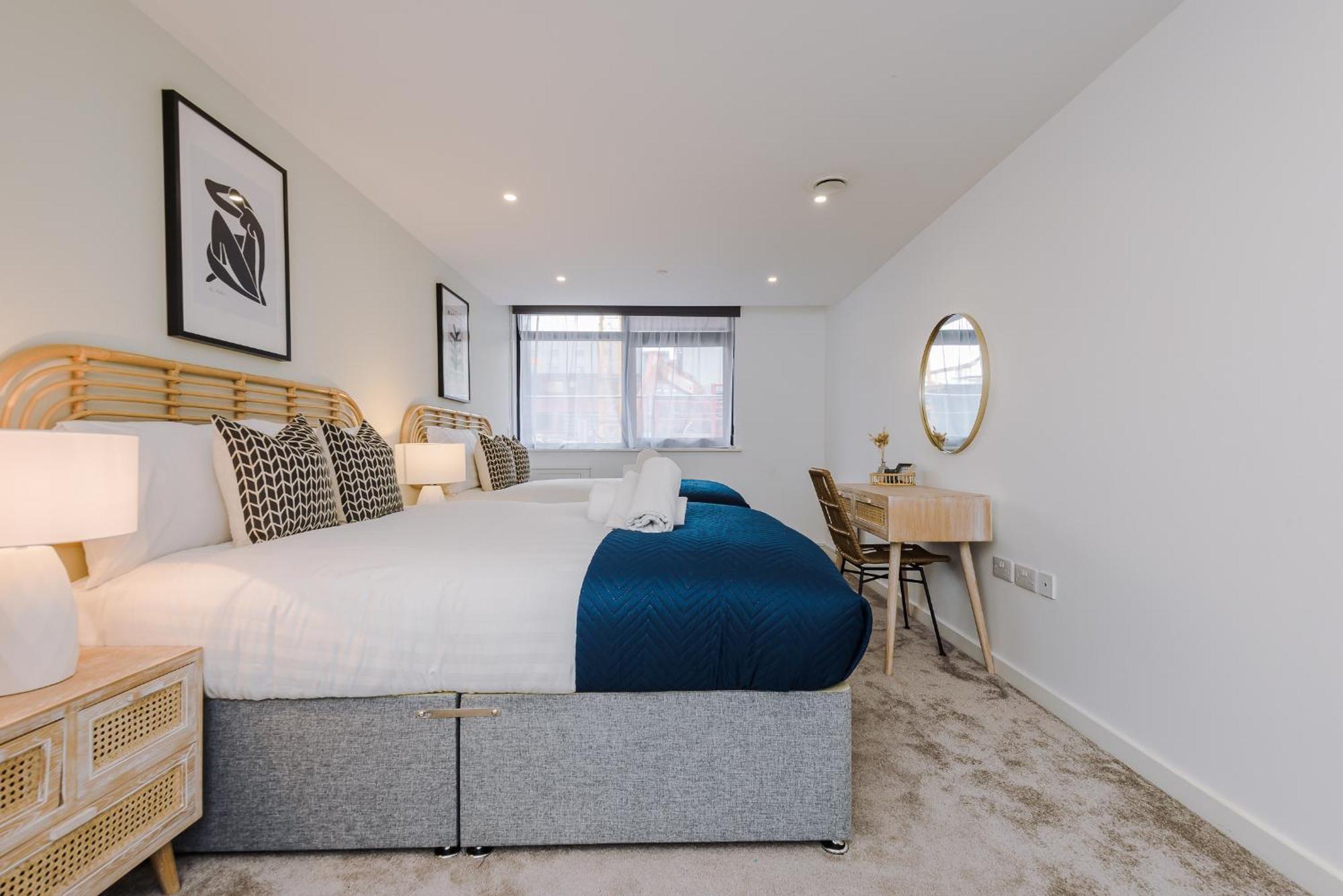 Flatzy - Stunning Centre Flat 2 Bathrooms Apartment *
